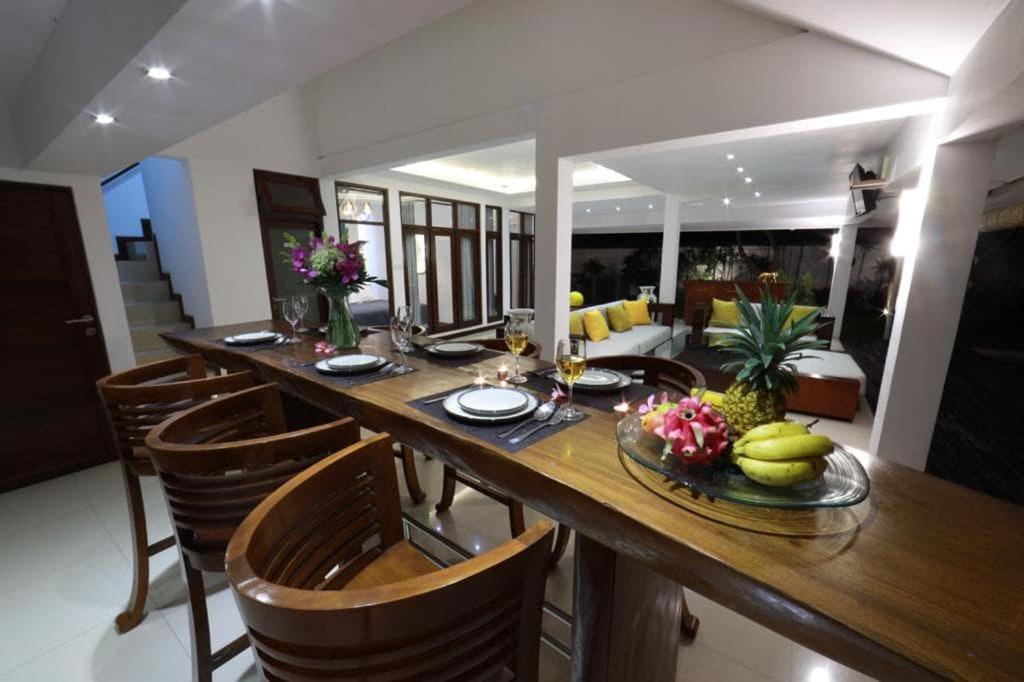 Villa Lucia By Semesta Villas Seminyak Exterior foto